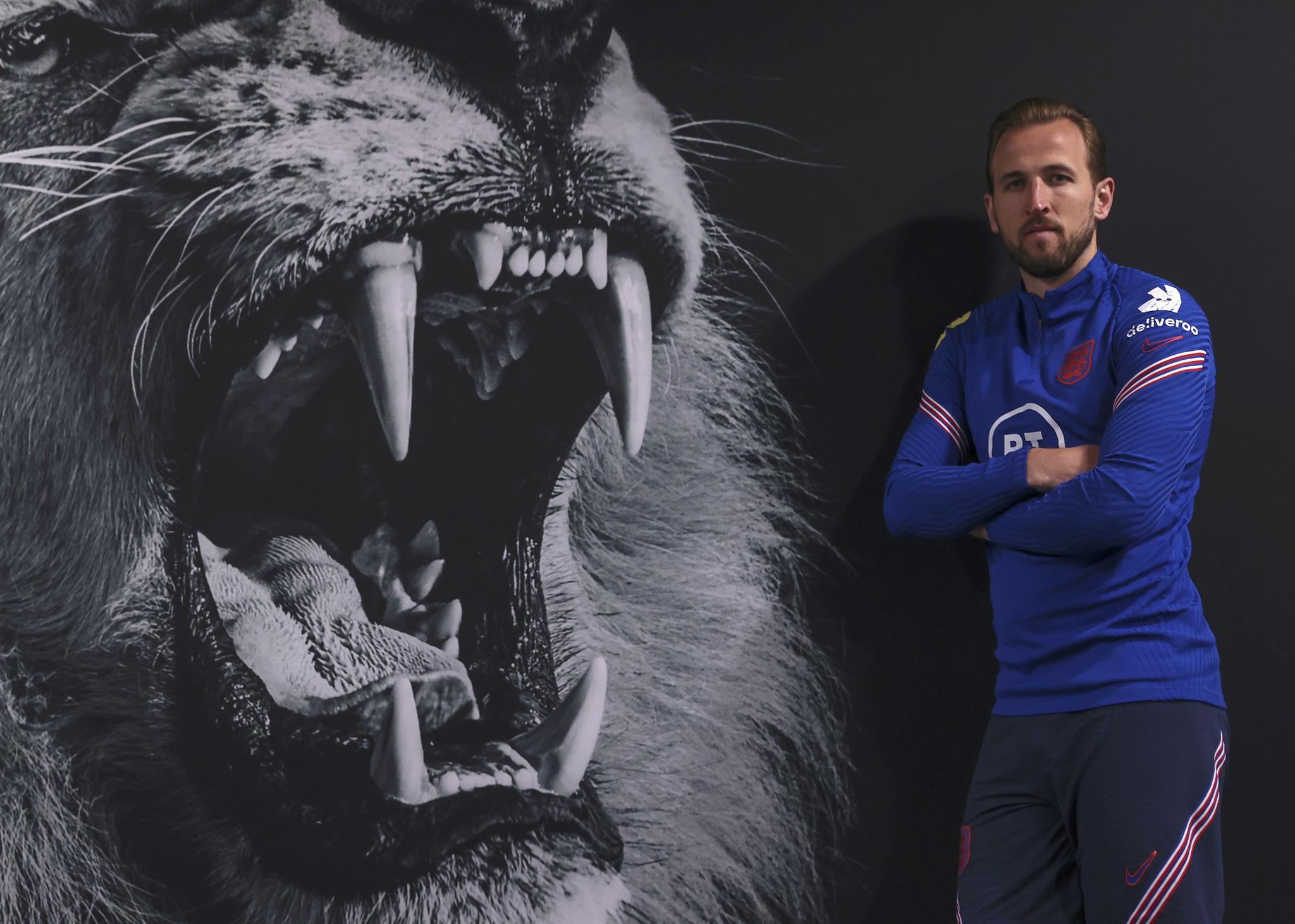 英格兰队捍卫荣誉,成功卫冕冠军头衔 英格兰队捍卫荣誉,成功卫冕冠军头衔