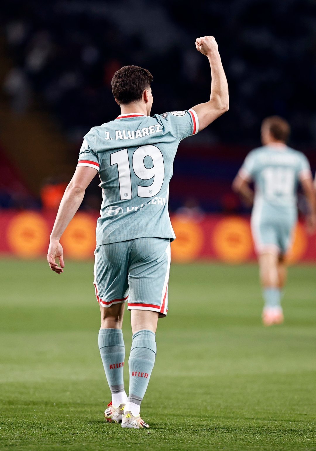 巴萨豪强迎战马竞,硬仗在即 巴萨豪强迎战马竞,硬仗在即