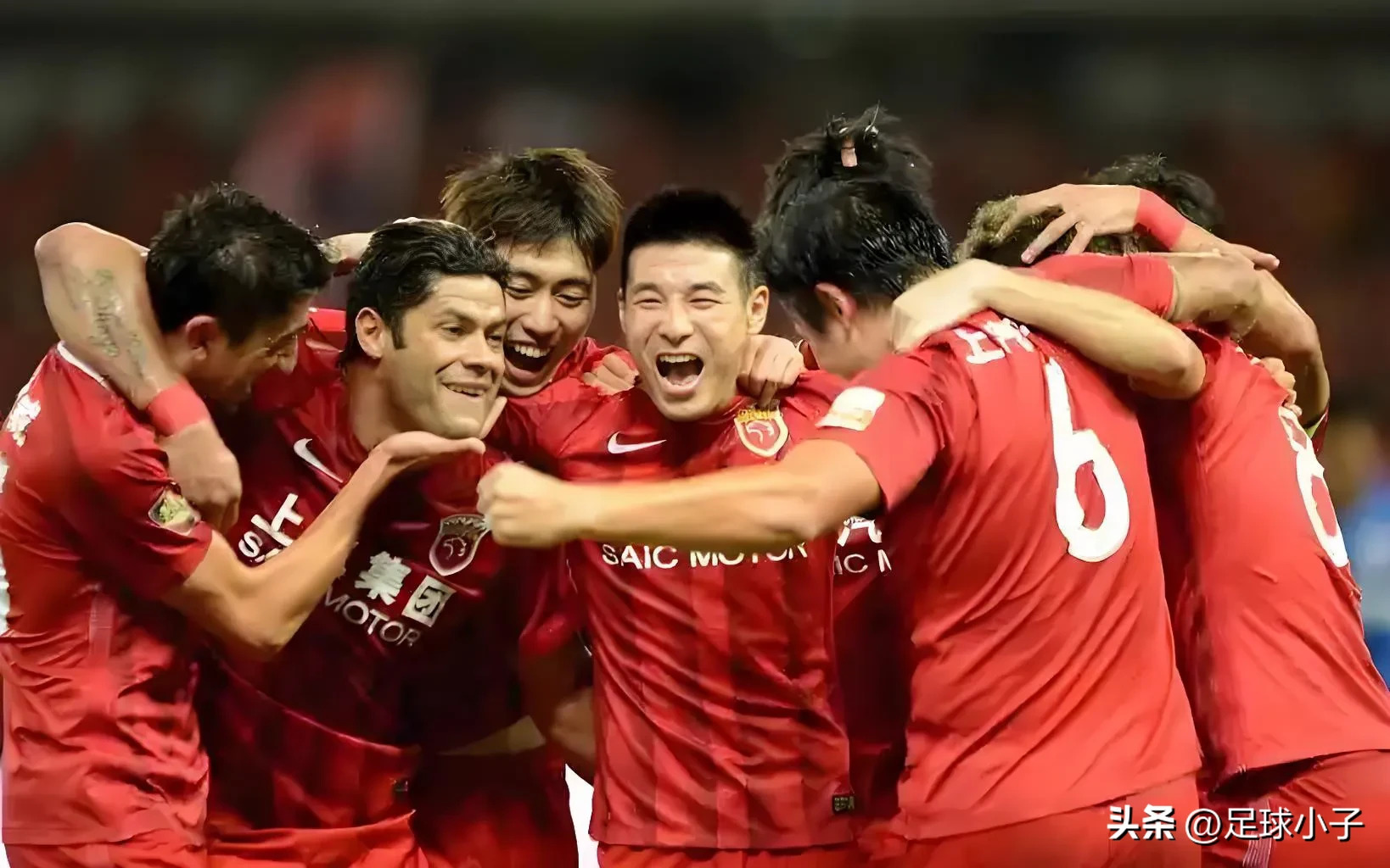 观点：中超球队在赛场上取得胜利，展现实力的简单介绍