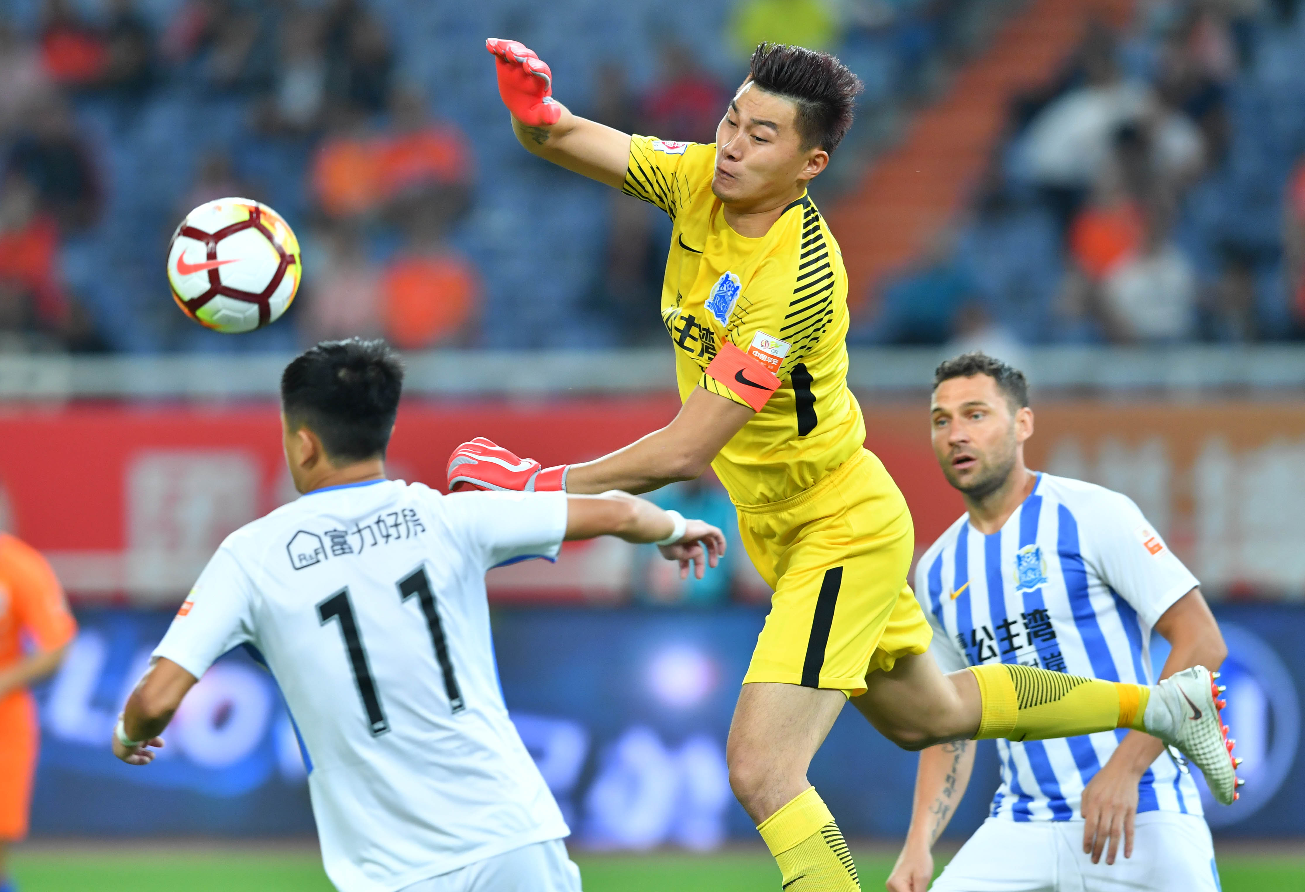 关于广州富力迎来一场中超惨败,实力有待提升的信息 关于广州富力迎来一场中超惨败,实力有待提升的信息