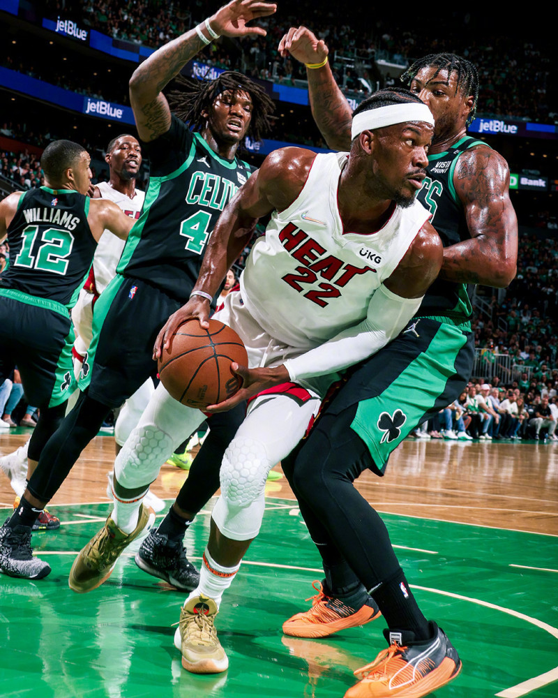 爱游戏app-热火客场击败凯尔特人，巴特勒大三双引领球队胜利的简单介绍