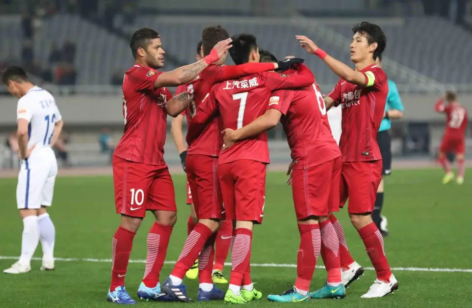 关于强强对决，争夺亚洲足球荣耀的信息