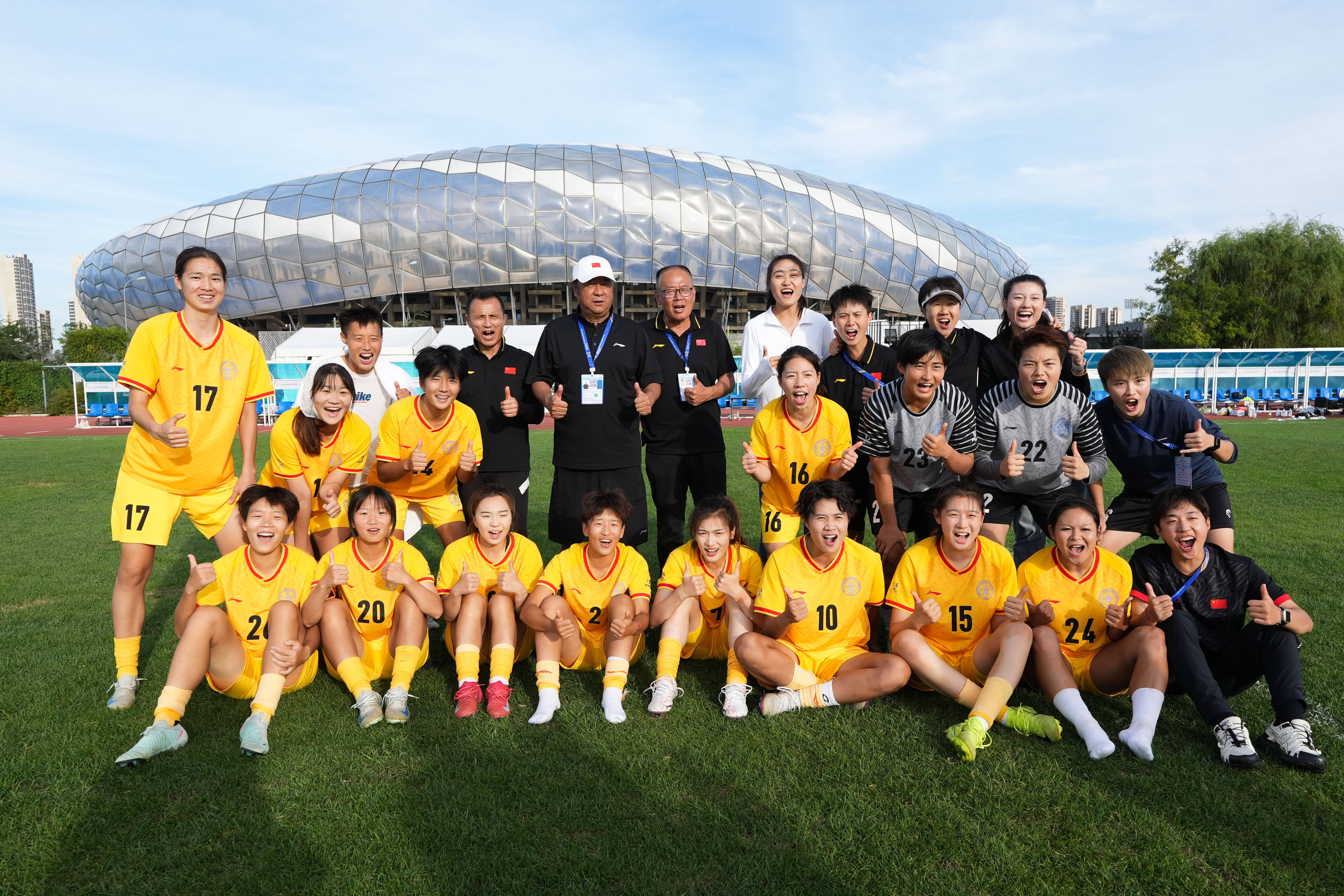 意大利女足豪取胜利，晋级国际杯四强