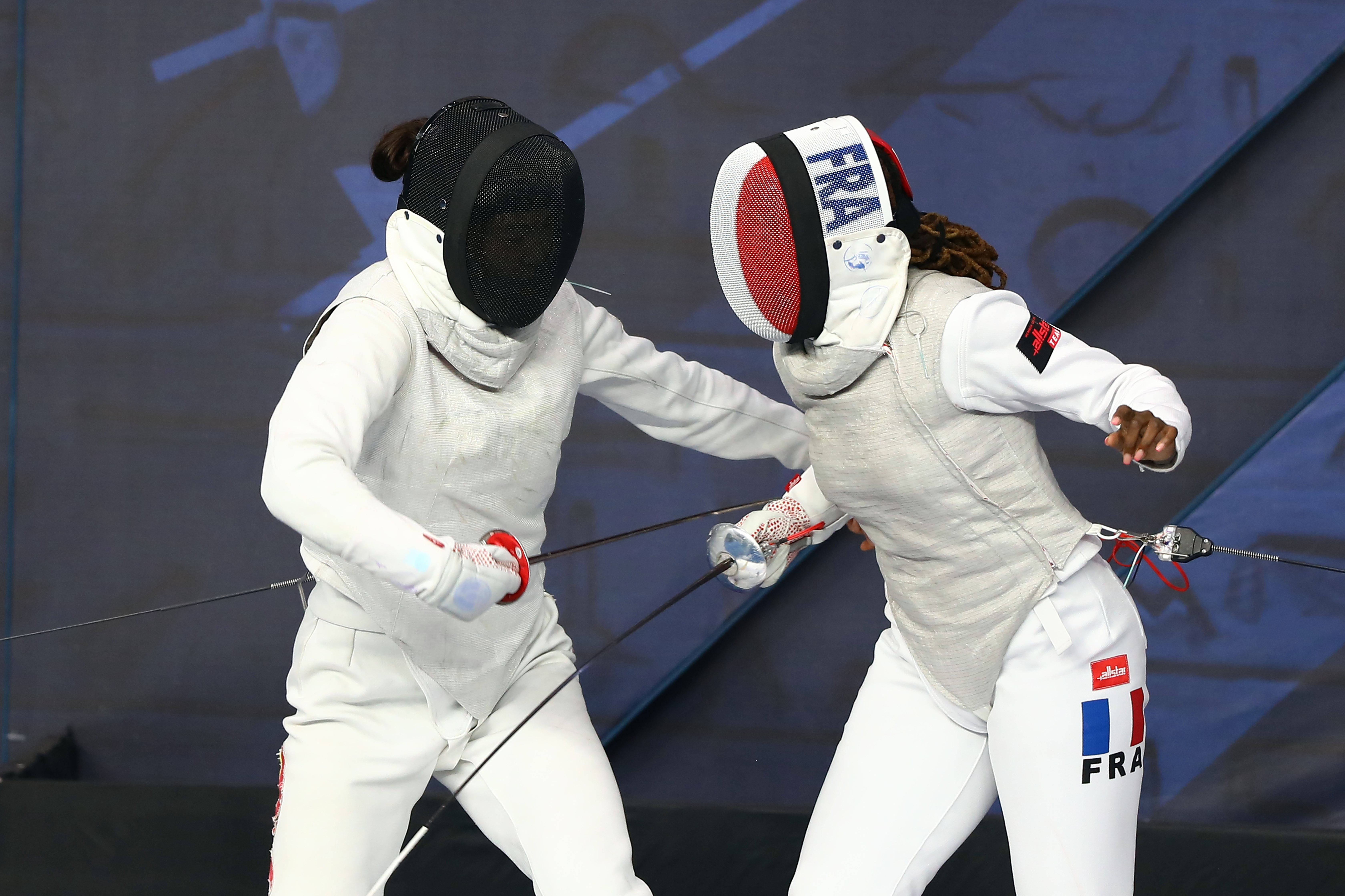 爱游戏入口-黎巴嫩选手在击剑赛中展现实力