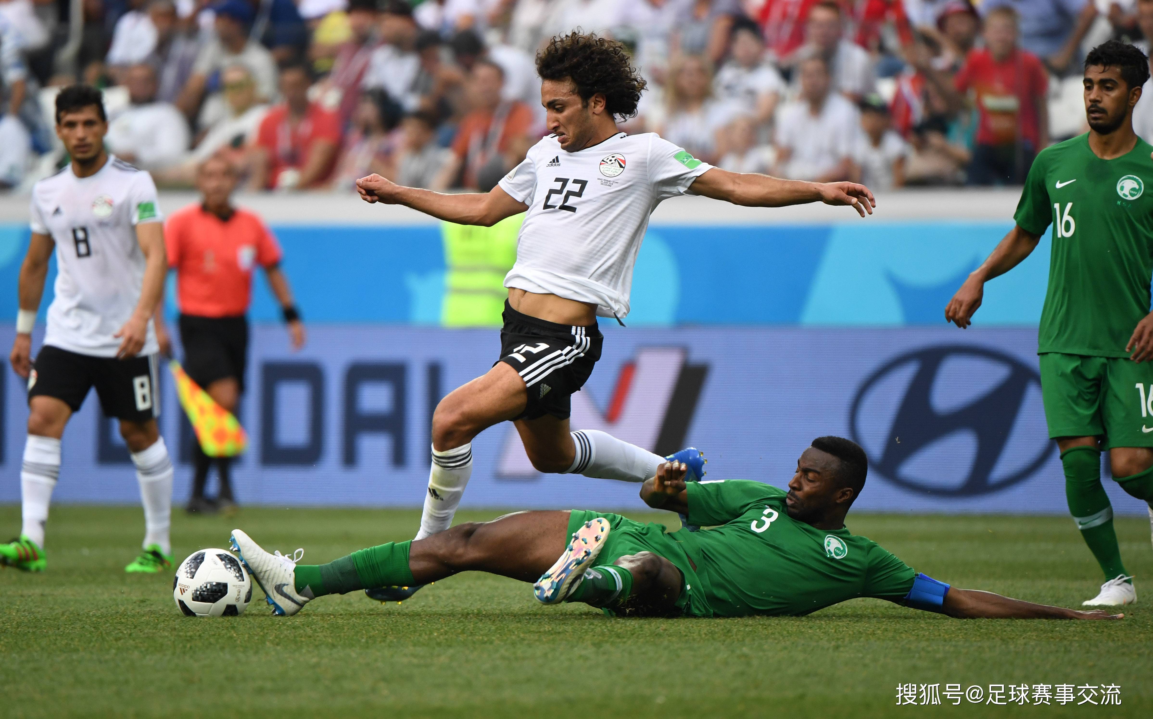 爱游戏app下载-亚洲洲际杯足球比赛的惊心动魄一幕令人难忘的简单介绍